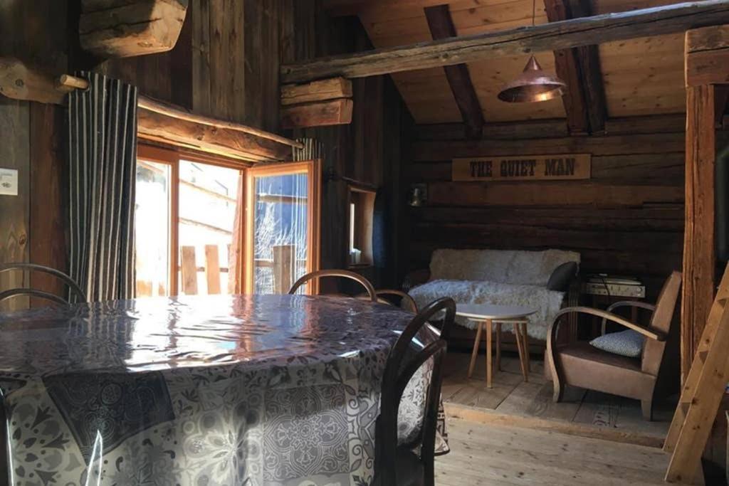 La Cabane De L'Homme Tranquille Le Tretien Kültér fotó